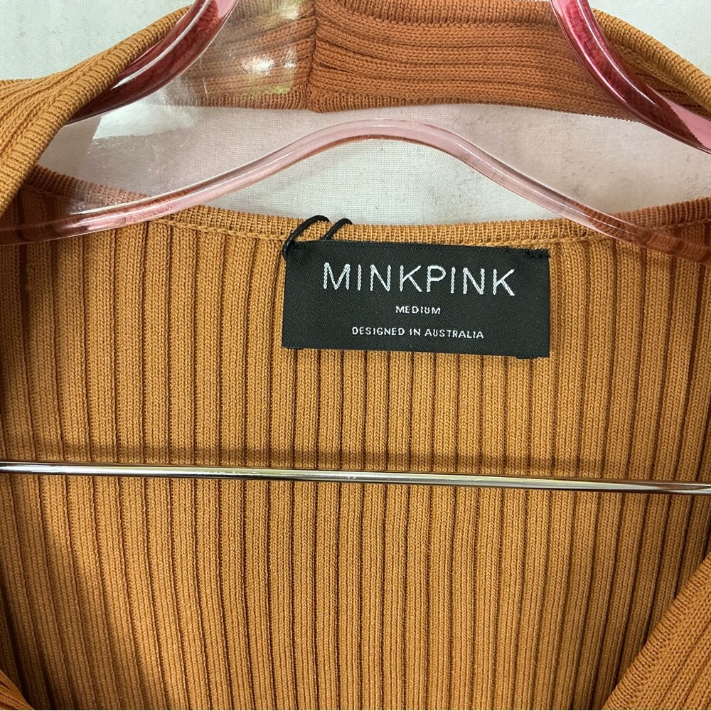 NEW Mink Pink Revolve Pecan Gianna Knit Long Sleeve Top Sweater Size M - Picture 6 of 16